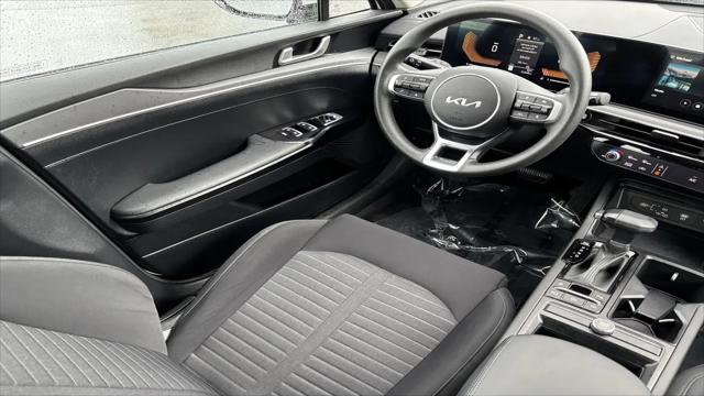 2025 Kia K5 LXS
