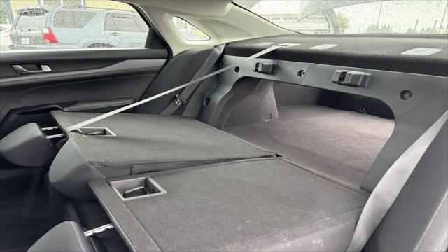 2025 Kia K5 LXS