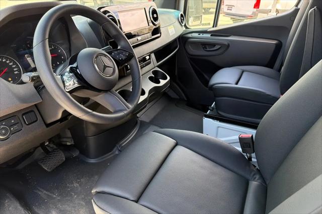 2025 Mercedes-Benz Sprinter 2500 Standard Roof 4-Cyl Diesel HO