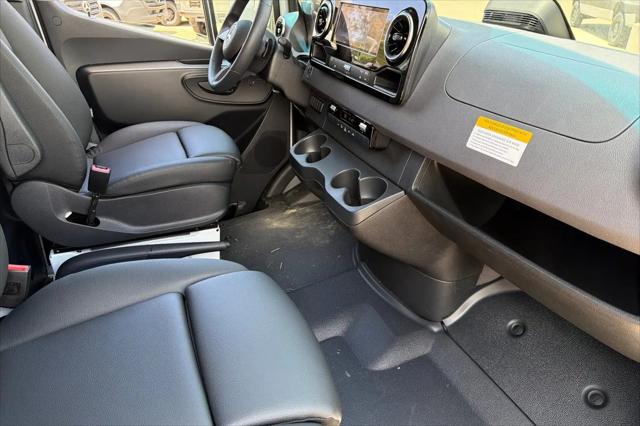 2025 Mercedes-Benz Sprinter 2500 Standard Roof 4-Cyl Diesel HO