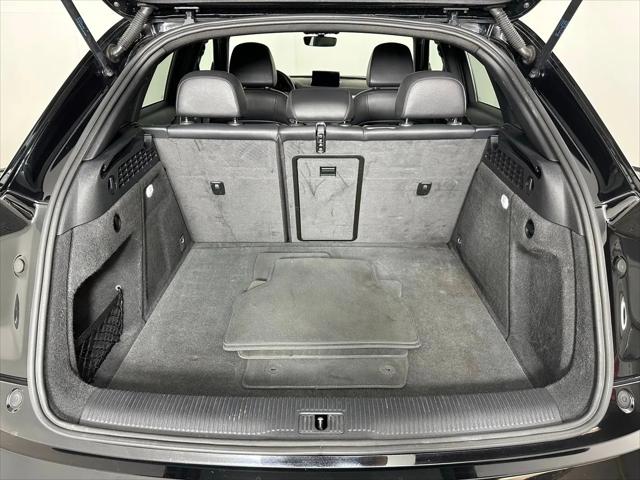 2017 Audi Q3 2.0T Premium