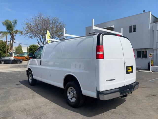 2022 Chevrolet Express Cargo Van RWD 3500 Regular Wheelbase WT