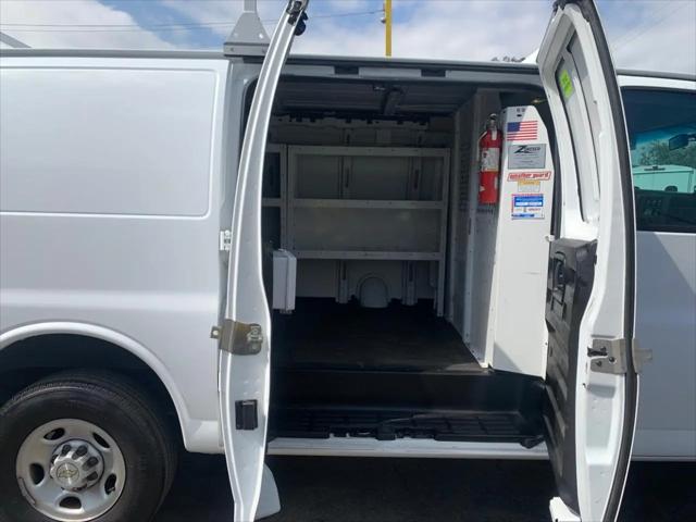 2022 Chevrolet Express Cargo Van RWD 3500 Regular Wheelbase WT