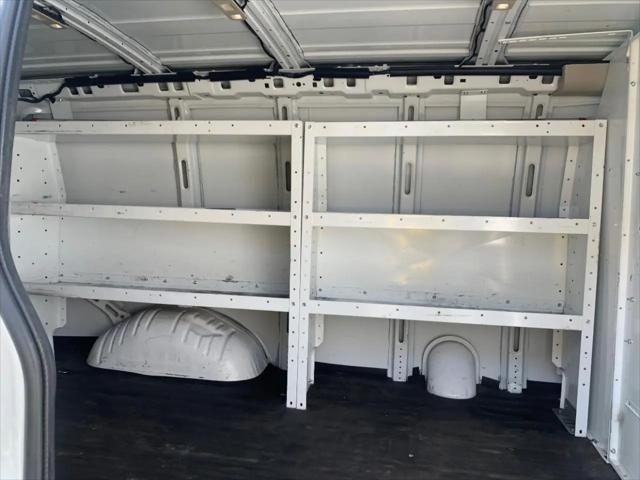 2022 Chevrolet Express Cargo Van RWD 3500 Regular Wheelbase WT
