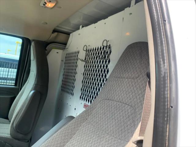 2022 Chevrolet Express Cargo Van RWD 3500 Regular Wheelbase WT