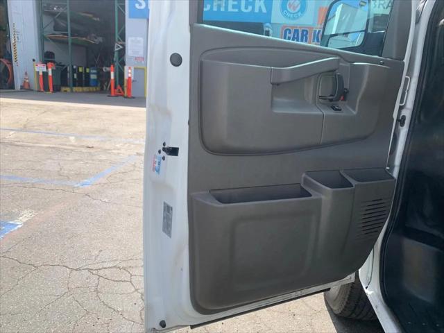 2022 Chevrolet Express Cargo Van RWD 3500 Regular Wheelbase WT