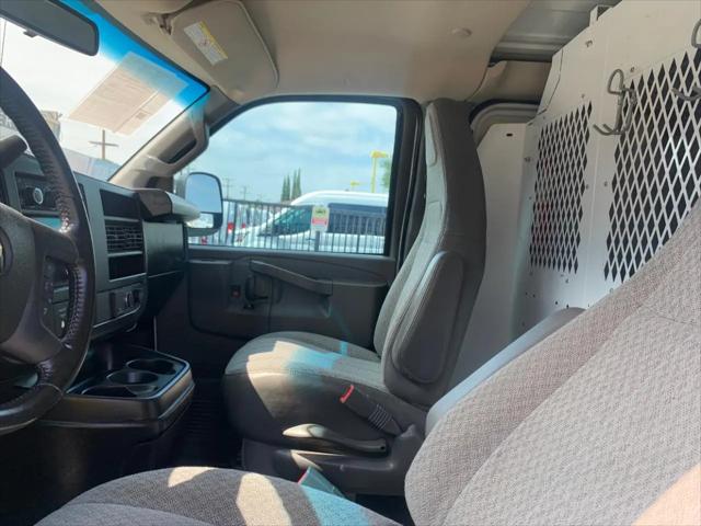 2022 Chevrolet Express Cargo Van RWD 3500 Regular Wheelbase WT