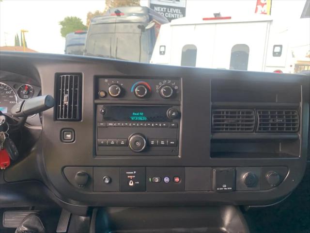 2022 Chevrolet Express Cargo Van RWD 3500 Regular Wheelbase WT
