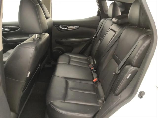 2021 Nissan Rogue Sport SL AWD Xtronic CVT