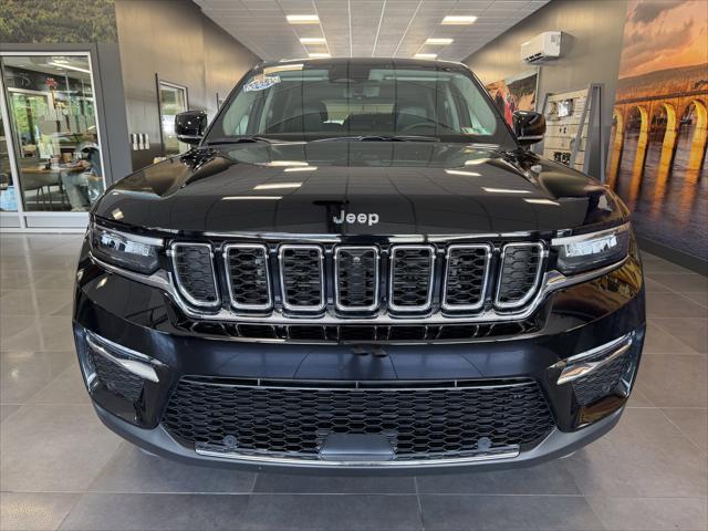 2024 Jeep Grand Cherokee Limited 4x4 2024 Jeep Grand Cherokee Limited 4x4