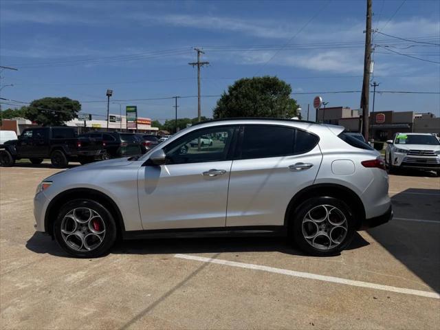 2019 Alfa Romeo Stelvio Sport RWD