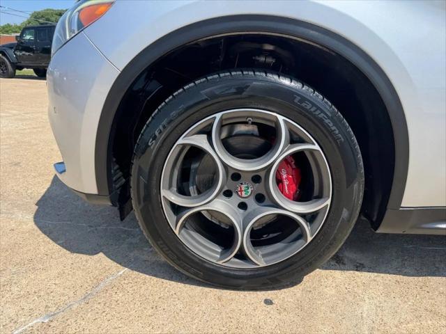 2019 Alfa Romeo Stelvio Sport RWD