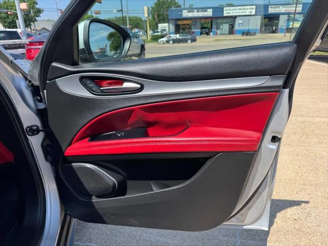 2019 Alfa Romeo Stelvio Sport RWD