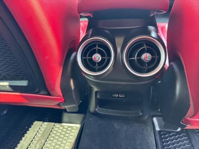 2019 Alfa Romeo Stelvio Sport RWD
