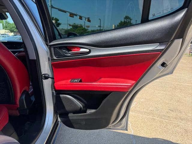 2019 Alfa Romeo Stelvio Sport RWD