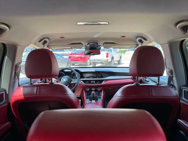 2019 Alfa Romeo Stelvio Sport RWD