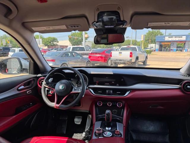 2019 Alfa Romeo Stelvio Sport RWD