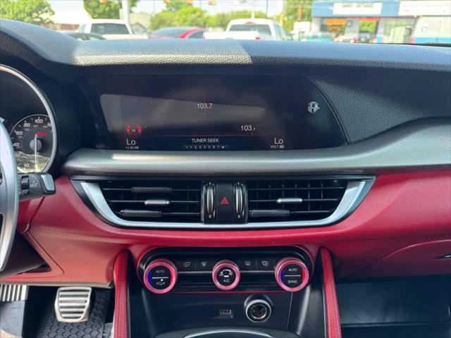 2019 Alfa Romeo Stelvio Sport RWD