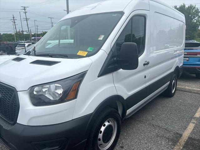 2023 Ford Transit-250 Cargo Van Base 2023 Ford Transit-250 Cargo Van Base