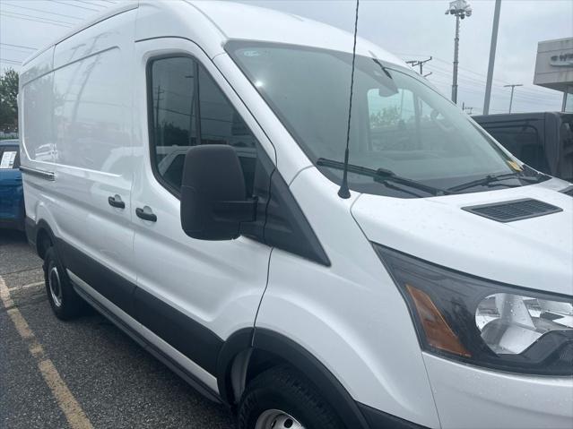 2023 Ford Transit-250 Cargo Van Base 2023 Ford Transit-250 Cargo Van Base