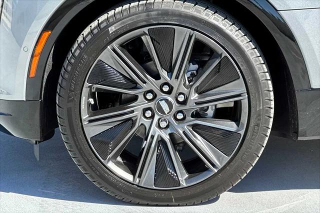 2026 Cadillac iQ Signature Sport AWD