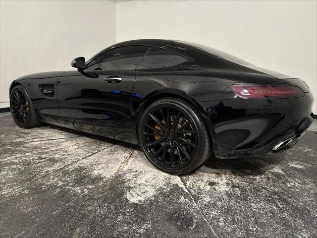 2017 Mercedes-Benz AMG GT Standard