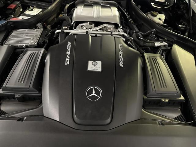 2017 Mercedes-Benz AMG GT Standard