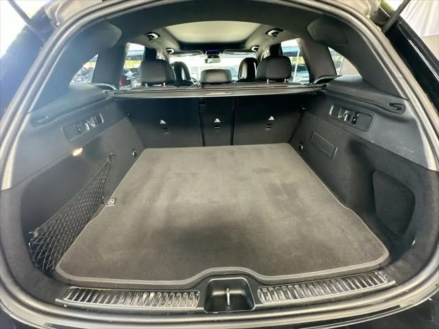 2025 Mercedes-Benz GLC SUV