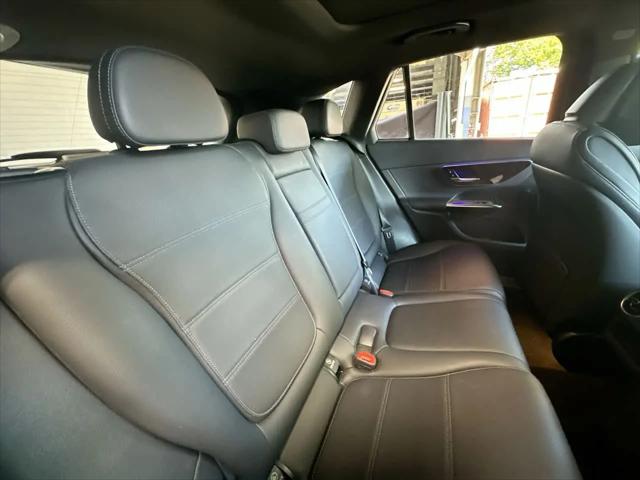 2025 Mercedes-Benz GLC SUV