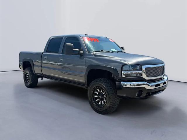 2005 GMC Sierra 2500HD SLT for sale in Knoxville, TN