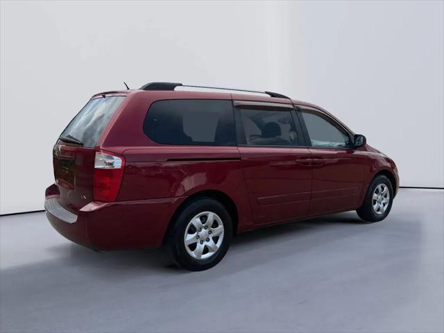 2009 Kia Sedona LX
