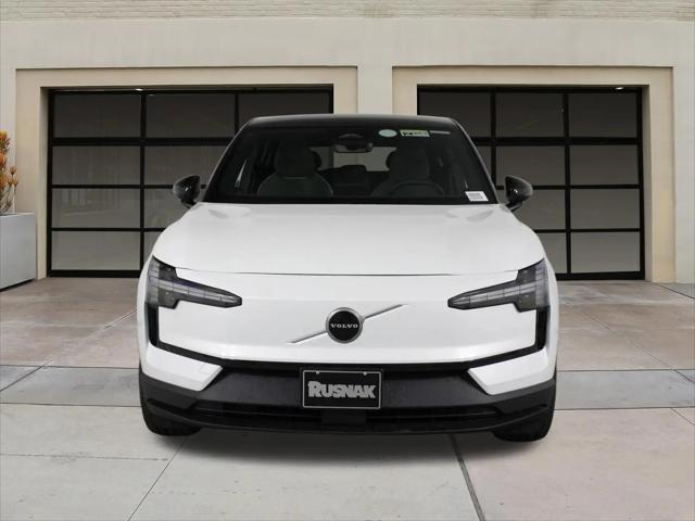 2026 Volvo EX30 Plus Twin Motor Performance, Fully electric