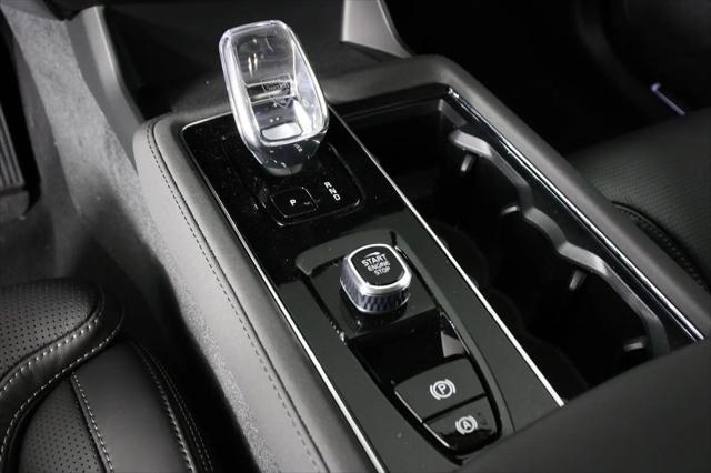 2026 Volvo XC90 Ultra, B6 AWD Gas (mild hybrid), Gasoline, Bright, 7 Seats