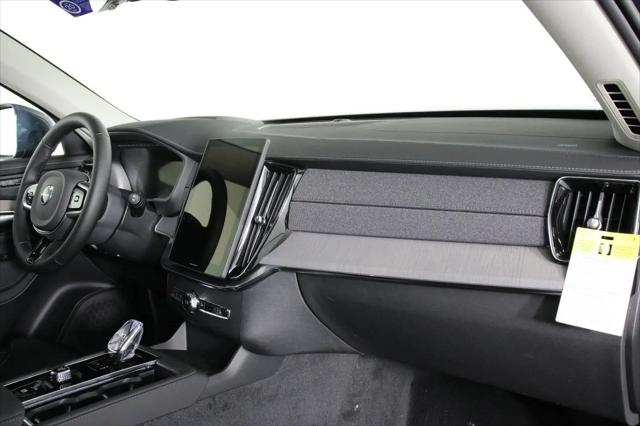 2026 Volvo XC90 Ultra, B6 AWD Gas (mild hybrid), Gasoline, Bright, 7 Seats