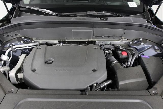 2026 Volvo XC90 Ultra, B6 AWD Gas (mild hybrid), Gasoline, Bright, 7 Seats