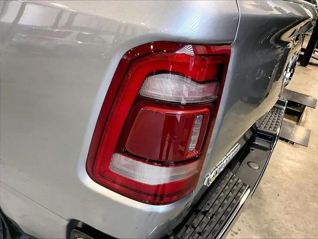 2024 Ram 1500 Laramie Crew Cab 4x4 5'7" Box