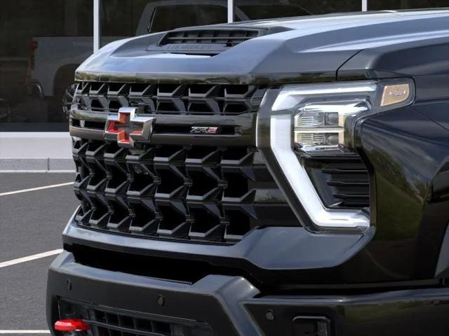 2026 Chevrolet Silverado 2500HD Crew Cab, Standard Bed, XR2, 4WD