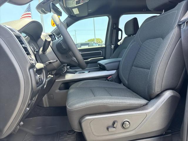 2025 Ram 1500 Big Horn Crew Cab 4x2 5'7" Box