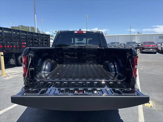 2025 Ram 1500 Big Horn Crew Cab 4x2 5'7" Box