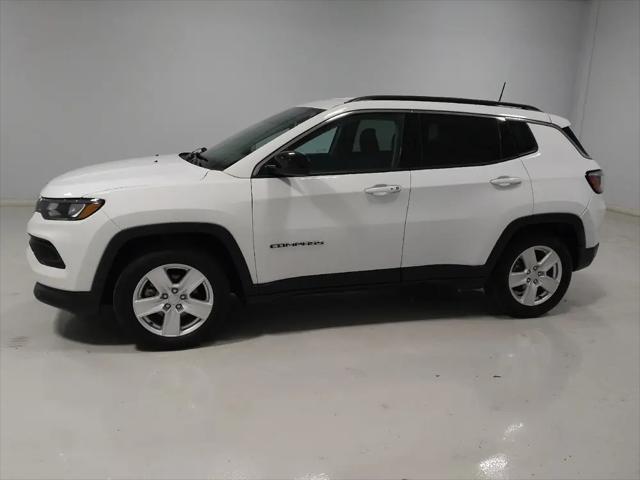 2022 Jeep Compass Latitude FWD