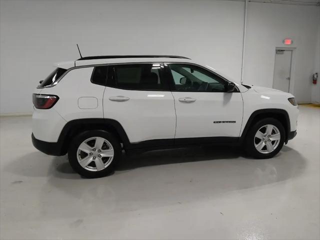 2022 Jeep Compass Latitude FWD