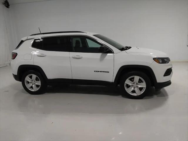 2022 Jeep Compass Latitude FWD