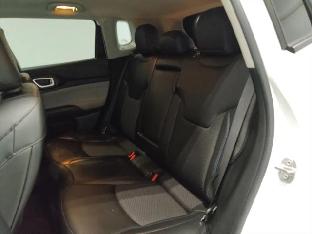 2022 Jeep Compass Latitude FWD