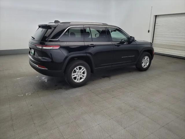 2023 Jeep Grand Cherokee Laredo 4x4