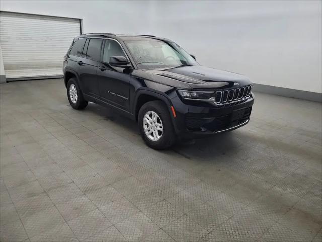 2023 Jeep Grand Cherokee Laredo 4x4
