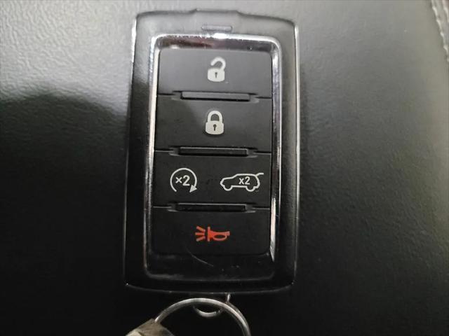 2023 Jeep Grand Cherokee Laredo 4x4