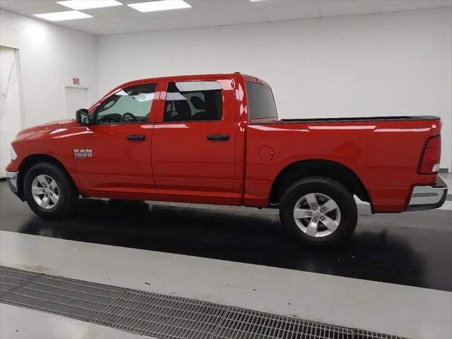 2022 Ram 1500 Classic SLT Crew Cab 4x2 5'7" Box