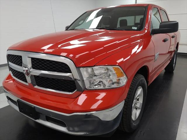 2022 Ram 1500 Classic SLT Crew Cab 4x2 5'7" Box