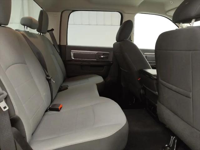 2022 Ram 1500 Classic SLT Crew Cab 4x2 5'7" Box