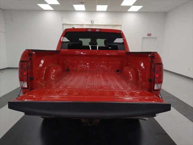 2022 Ram 1500 Classic SLT Crew Cab 4x2 5'7" Box